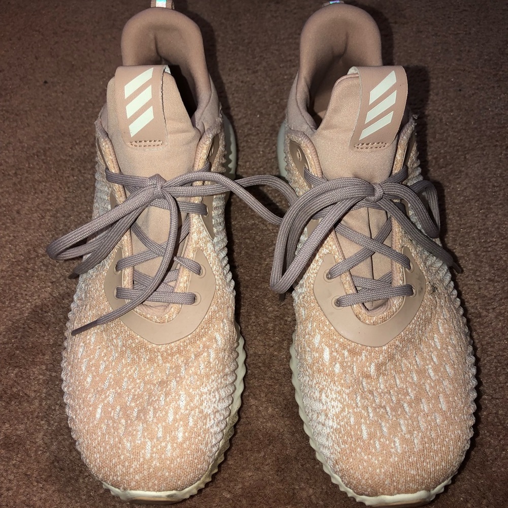 Women’s adidas Alphabounce sneakers